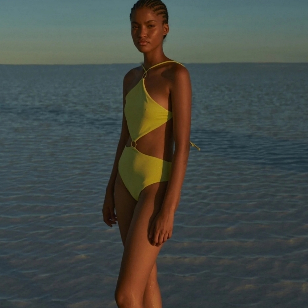 New!Baobab Collection Kira One‎ Piece Swimsuit In Sunlight